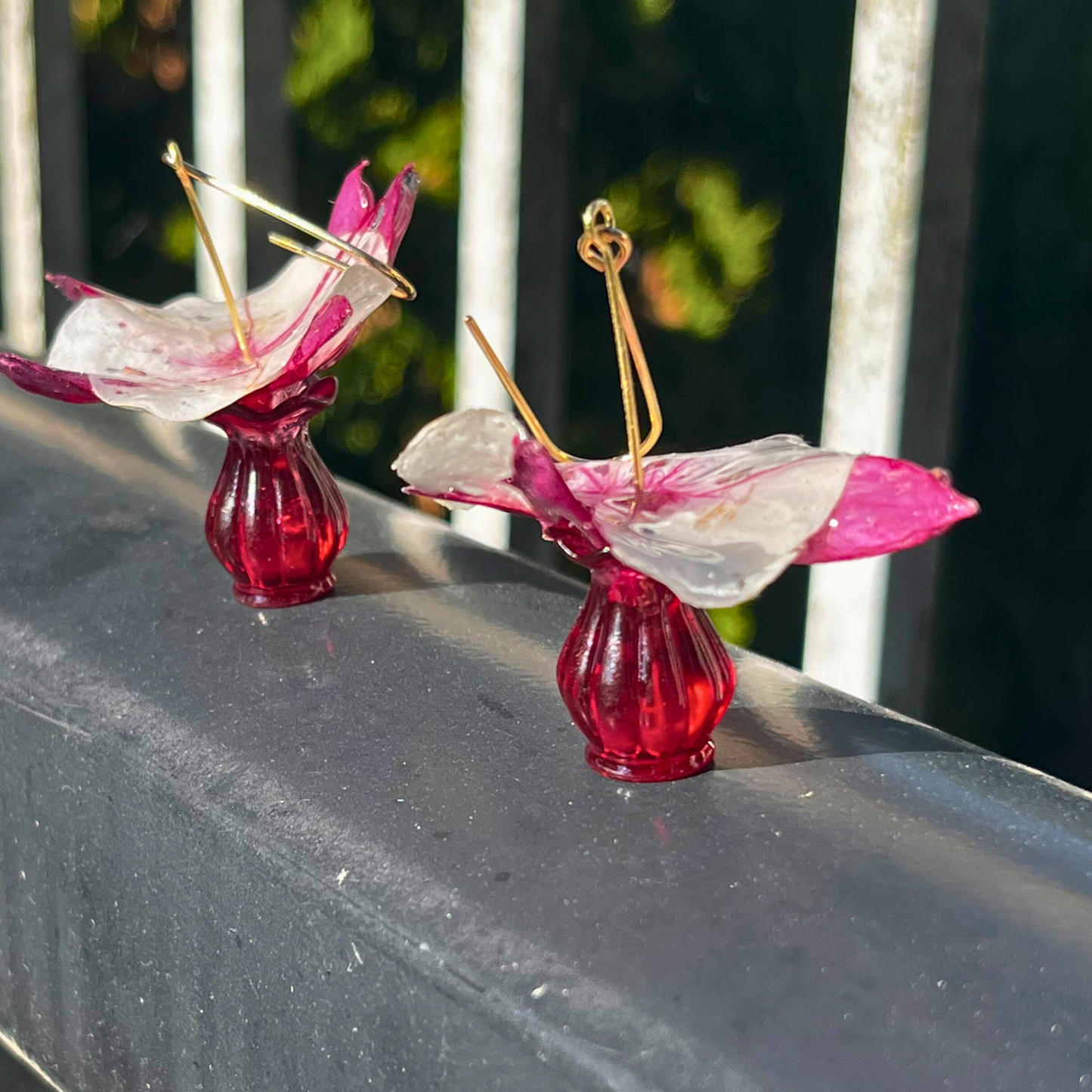 Fuchsia Earring with Tiny Vase