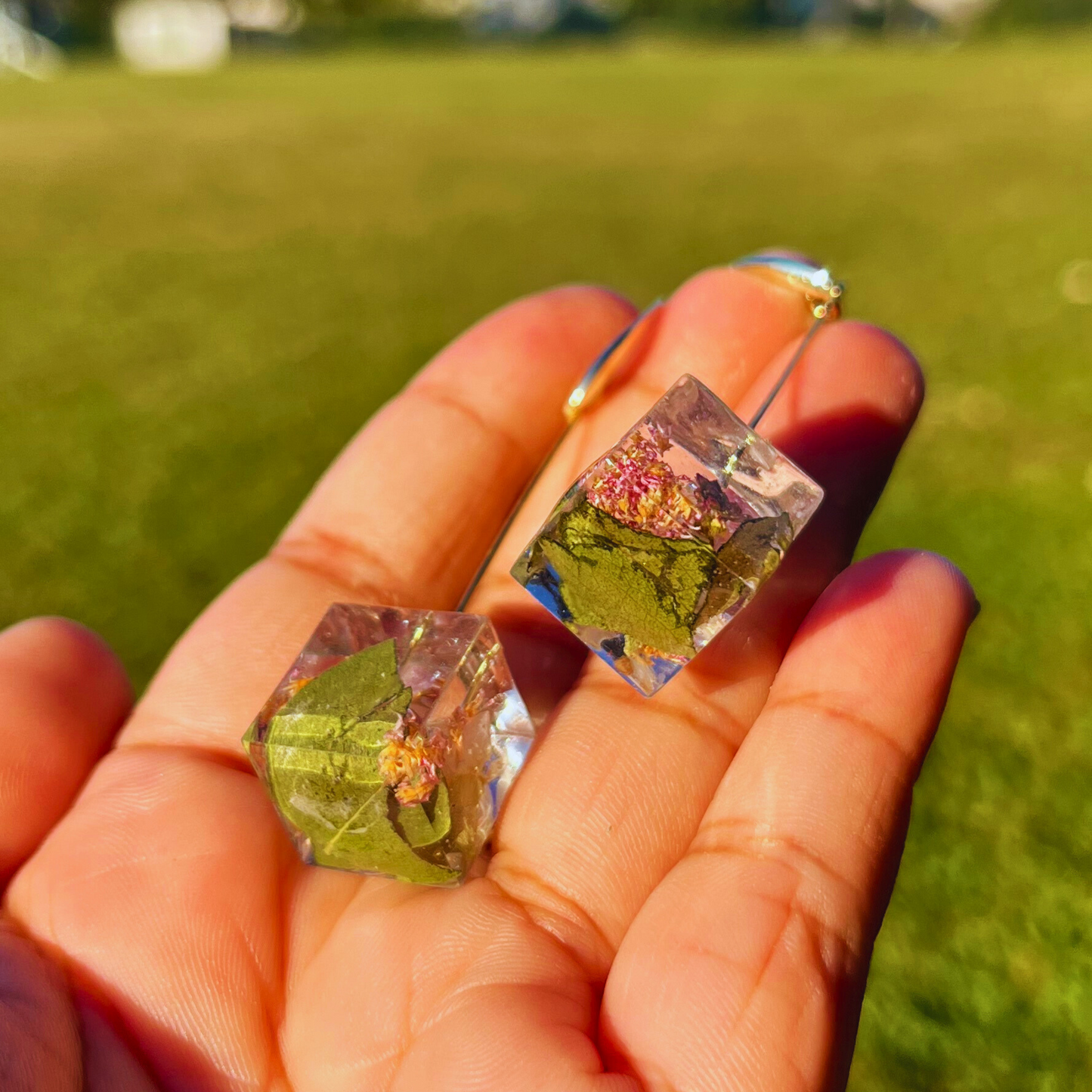 Real small flower mix earrings